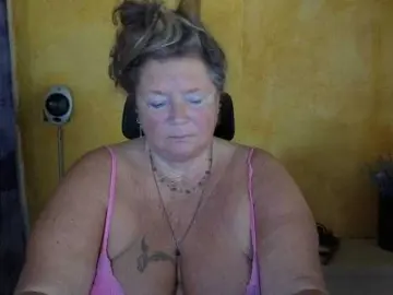 Bongacams Free Live Porn of lady-vamp