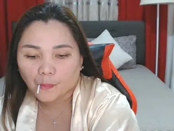 Bongacams Free Porn Cam of AsianHotMama143