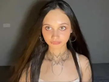 Bongacams Best live sex cam show of GertudeLagman