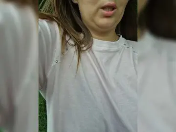 Bongacams Free Porn Cam of Samyra--Angel