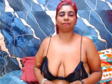 Bongacams Private Sex Chat of indianerotica69