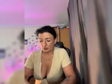 Bongacams Live Sex Cam of Hotangel75
