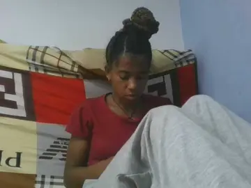 Bongacams Free Live Porn of Charlinah