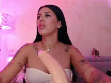 Bongacams Free Live Porn of LaylaCruz