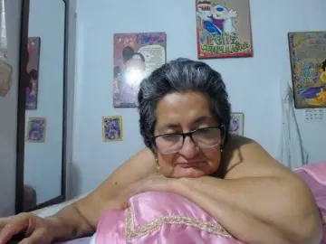 Bongacams Live Sex Cam of maturehornykinky