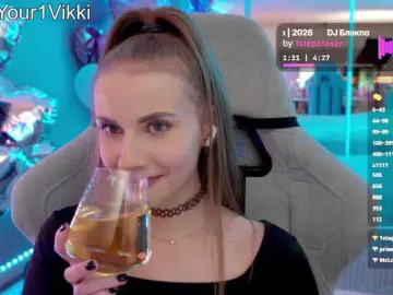 Bongacams Live Porn of -VikkiL0vesCheese-