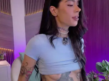 Bongacams Nude Webcam of EmmaaFoster