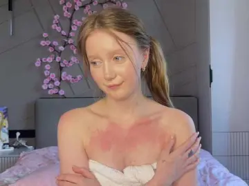 Bongacams Private Sex Chat of MiraJuicyJune