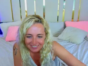 Bongacams Sex Cam of AlaskaSia