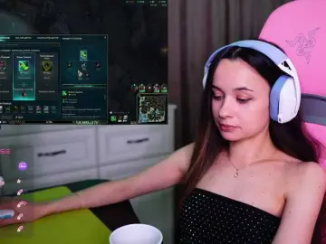 Bongacams Free Porn Cam of JuicyAngel