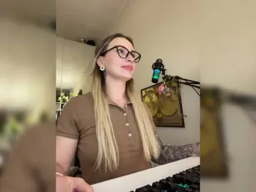 Bongacams Watch Live Sex Cams of Miss-Fetish