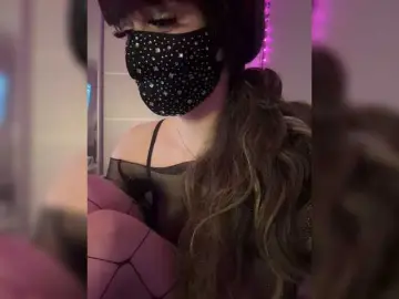 Bongacams Sex Cam of ExXXxstaZZZ