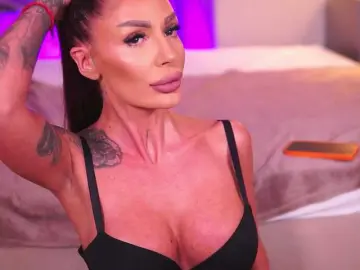 Bongacams Live Sex Cam of RaquelleVon