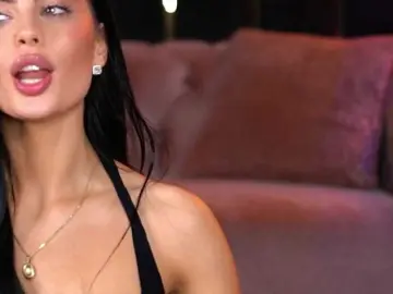 Bongacams Nude Webcam of RavennaDArcy