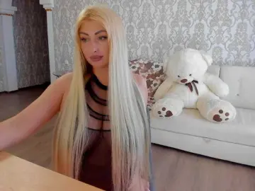 Bongacams Nude Webcam of Alinn1
