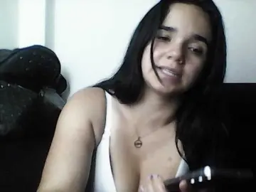 Bongacams Watch Live Sex Cams of XiomaraSmith4