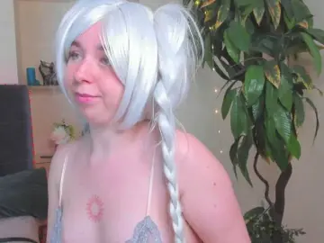 Bongacams Watch Live Sex Cams of AlexisSky