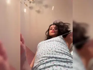 Bongacams Sex Chat of enchantressss