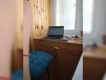 Bongacams Live Sex of LolaTorr