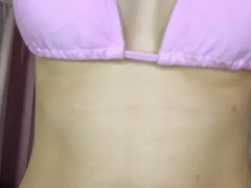 Bongacams Free Porn Cam of Karolinacream