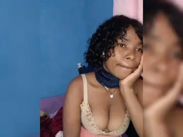 Bongacams Sex Cam of Candis02