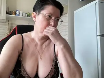 Bongacams Private Sex Chat of HotMilfPussy
