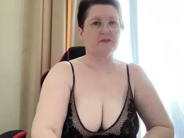 Bongacams Live Sex of HotMilfPussy