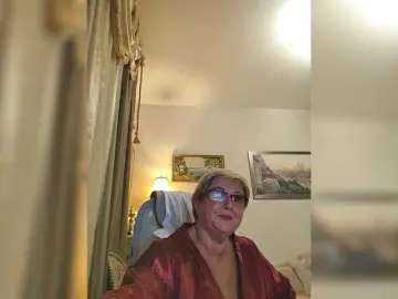 Bongacams Free Porn Cam of KarinkaSweet