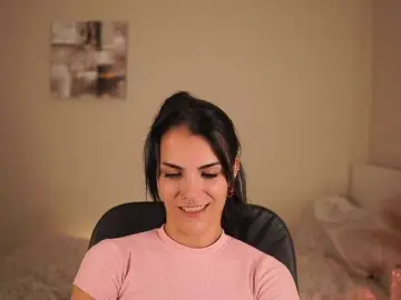 Bongacams Live Sex Cam of Paulinemedonca