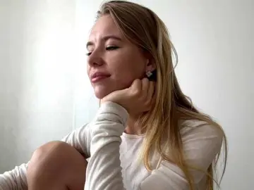 Bongacams Sex Cam of AnjaSalvant