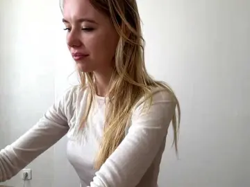 Bongacams Watch Live Sex Cams of AnjaSalvant