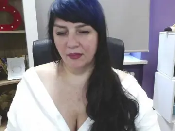 Bongacams Watch Live Sex Cams of velvetgloria