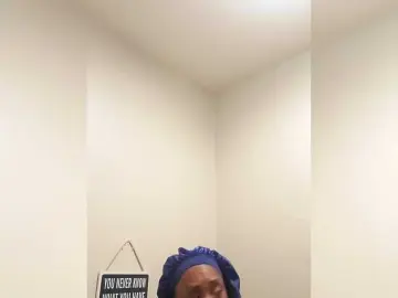 Bongacams Free Live Porn of QueenAnitaDix
