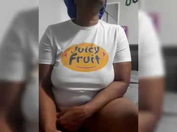 Bongacams Free Porn Cam of QueenAnitaDix