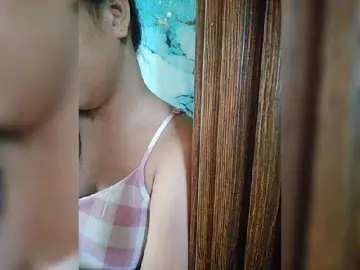 Bongacams Private Sex Chat of XXhornywetprincess99XX