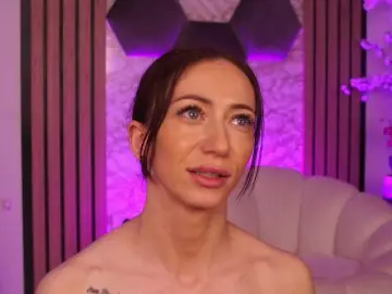 Bongacams Live Sex of RubyFever