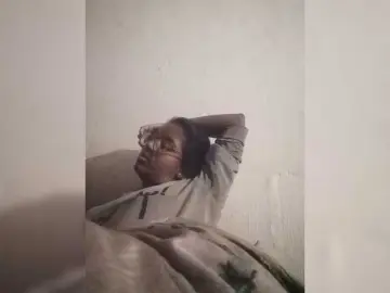 Bongacams Watch Live Sex Cams of IndianBeaut