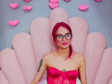 Bongacams Watch Live Sex Cams of LUCYMILLER