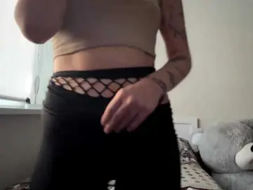 Bongacams Live Sex Cam of waxenvice