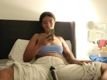Bongacams Adult Webcam of CarolineS