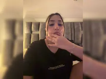 Bongacams Free Porn Cam of IrisEvans