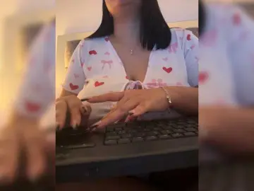 Bongacams Best live sex cam show of IrisEvans