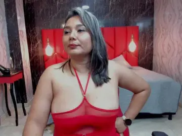 Bongacams Private Sex Chat of LatinaHoleQueen-1