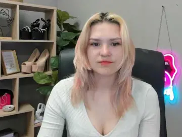 Bongacams Private Sex Chat of SweetLilyxo