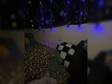 Bongacams Live Sex Cam of Brujaxgrey