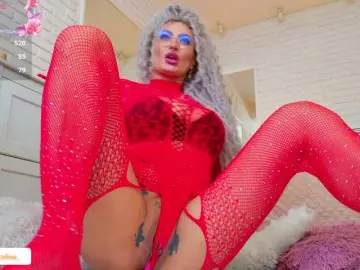 Bongacams Watch Live Sex Cams of blondeceline