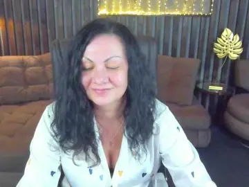 Bongacams Best live sex cam show of IrissMoon