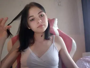 Bongacams Nude Webcam of MyrnaPlough