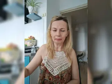 Bongacams Free Live Porn of ShiningMILF