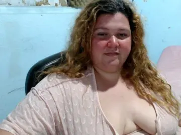 Bongacams Adult Video Chat of squirtbbw